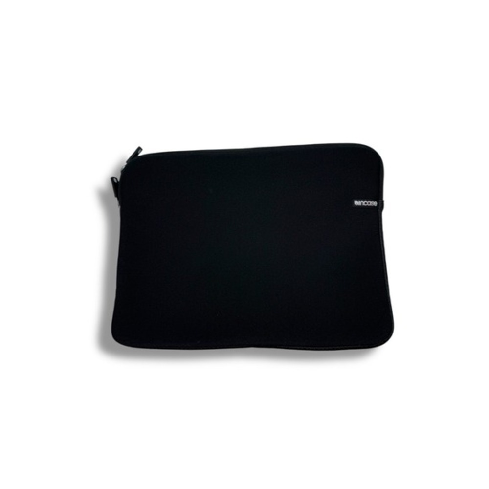 Incase Laptop Sleeve Unisex‎ Black Neoprene Padded Faux Fur Lining Case